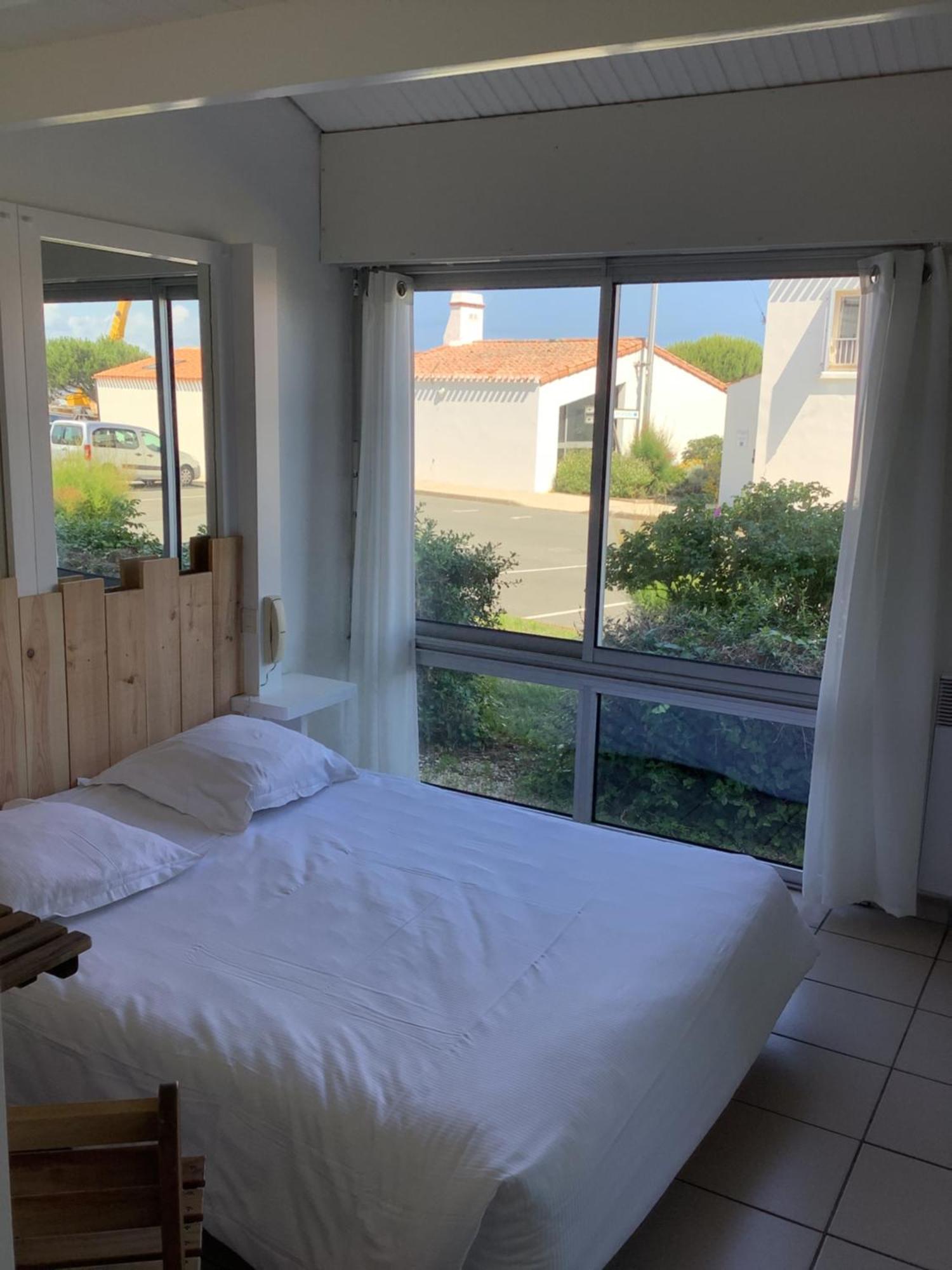 Hotel Bord A Bord Noirmoutier-en-l'Ile Exterior photo